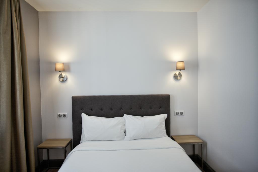Hotel Henri IV Nérac Kültér fotó