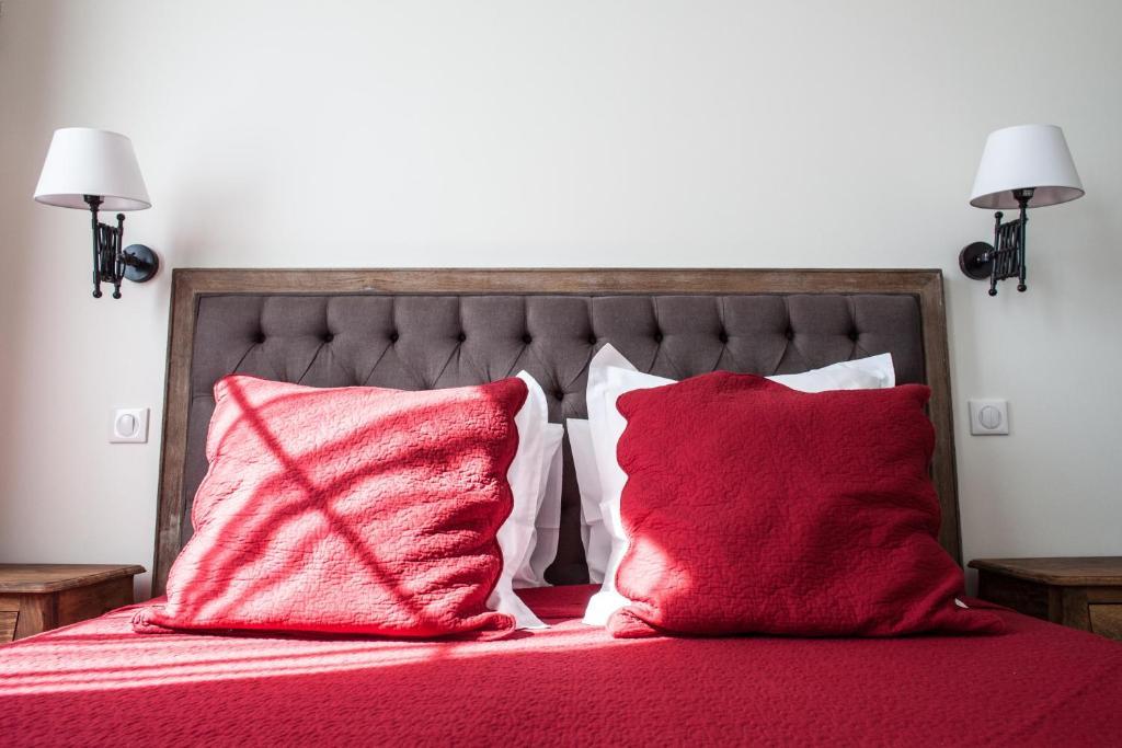 Hotel Henri IV Nérac Szoba fotó