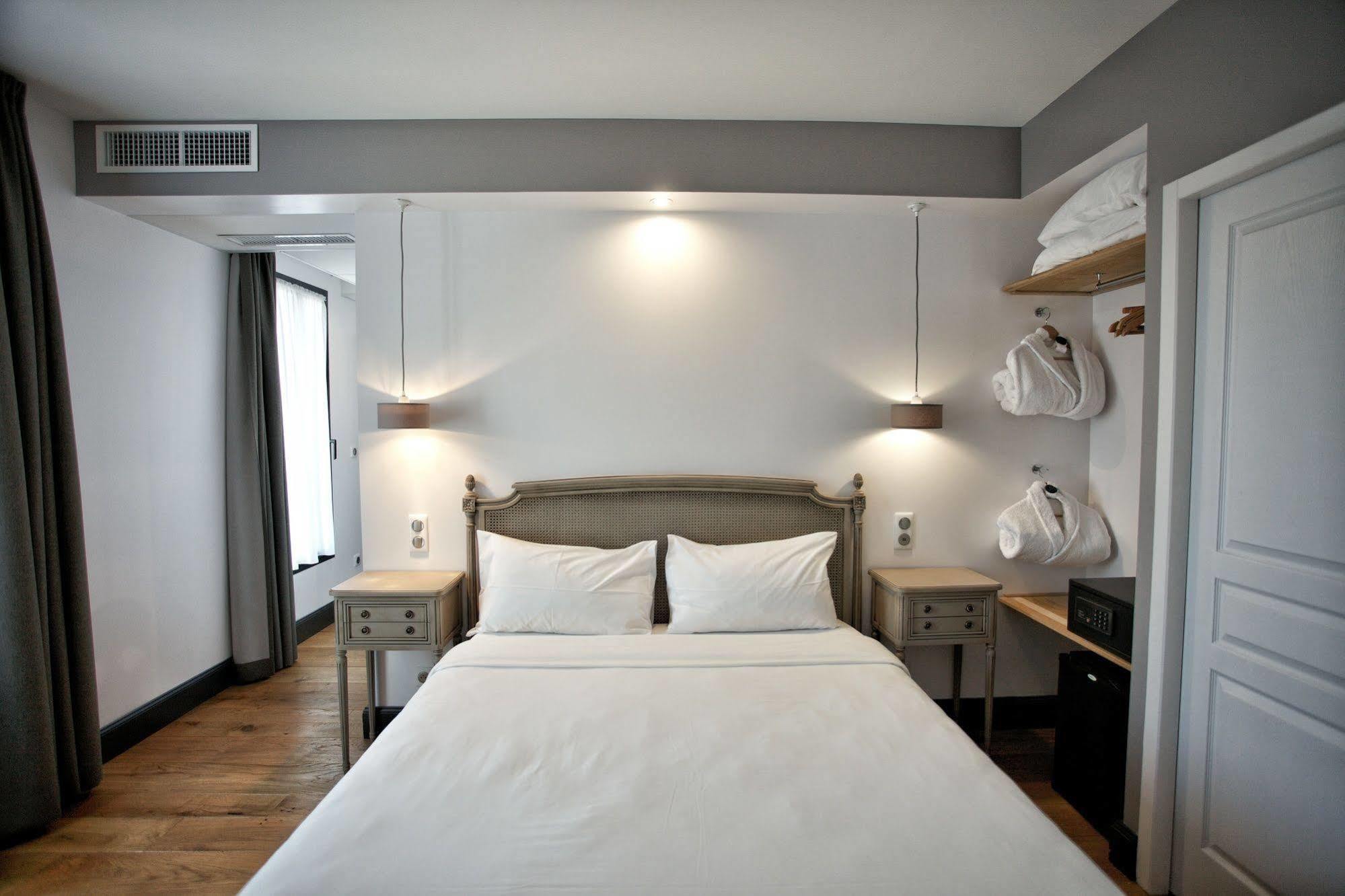 Hotel Henri IV Nérac Kültér fotó
