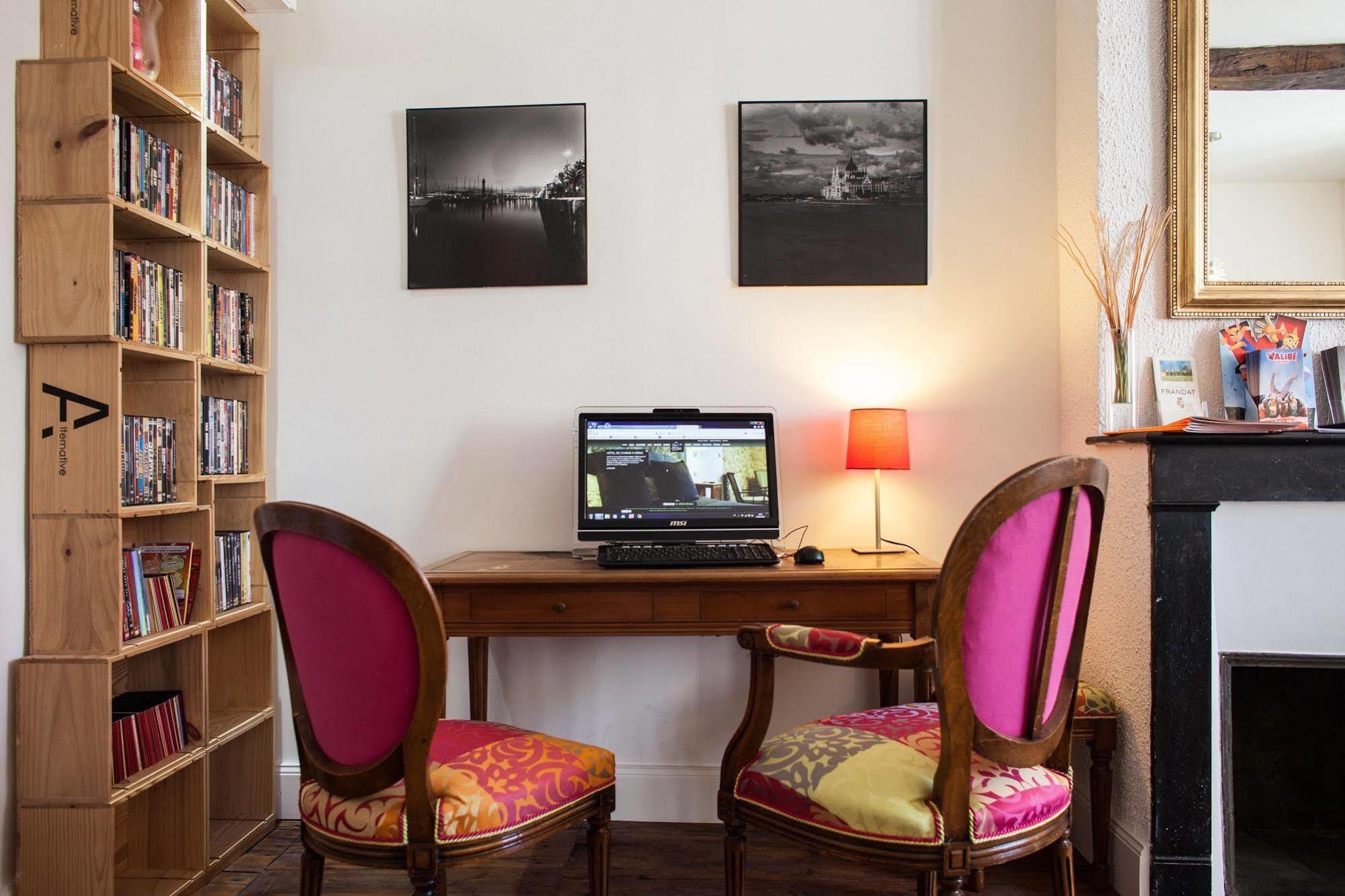 Hotel Henri IV Nérac Kültér fotó