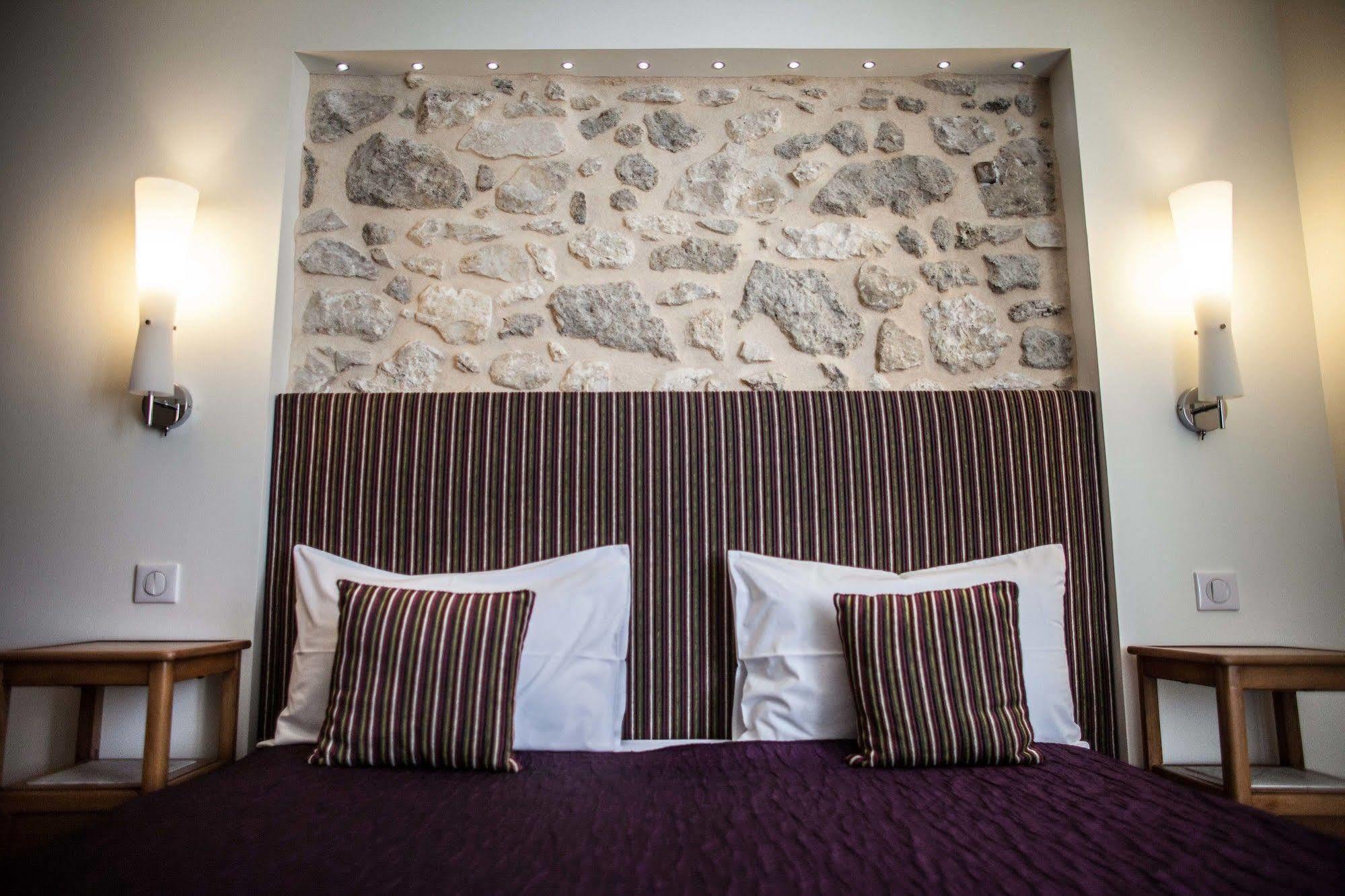 Hotel Henri IV Nérac Kültér fotó
