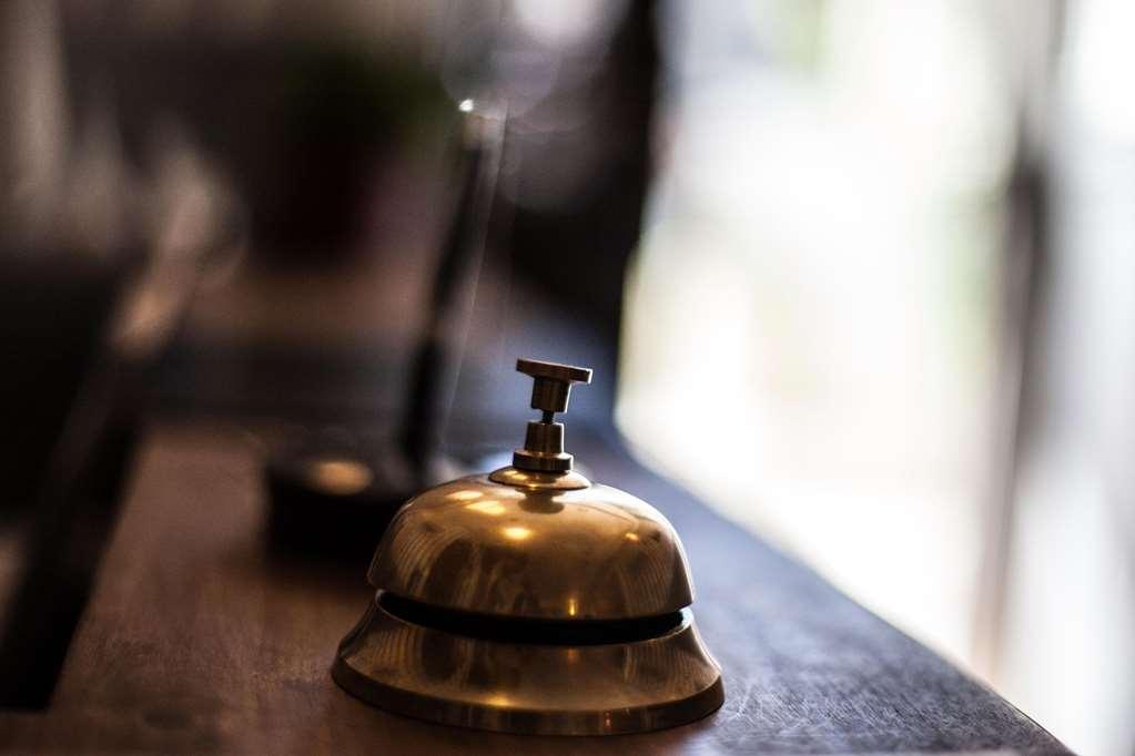 Hotel Henri IV Nérac Szoba fotó